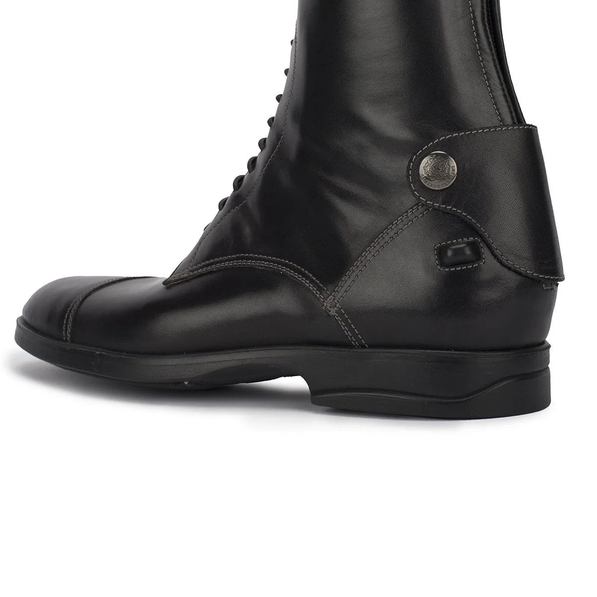 LEONARDO<br>Standard riding boot in black calfskin [35 - 39]