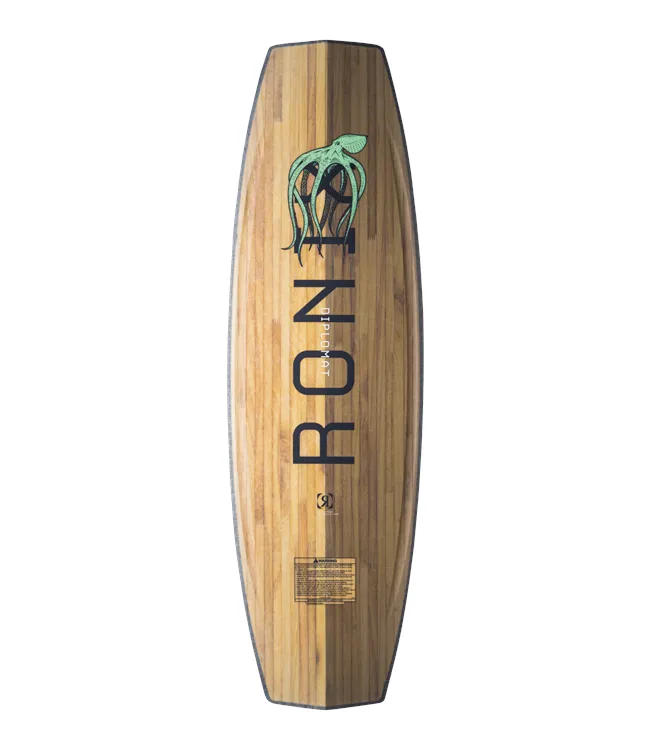 Ronix Diplomat Wakeboard Package with Diplomat Boots  (2025)